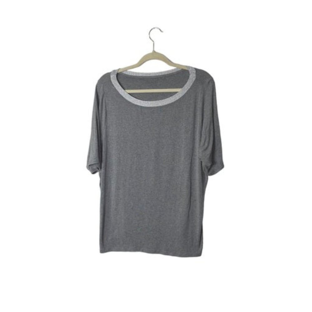 Womens  top size 18/20